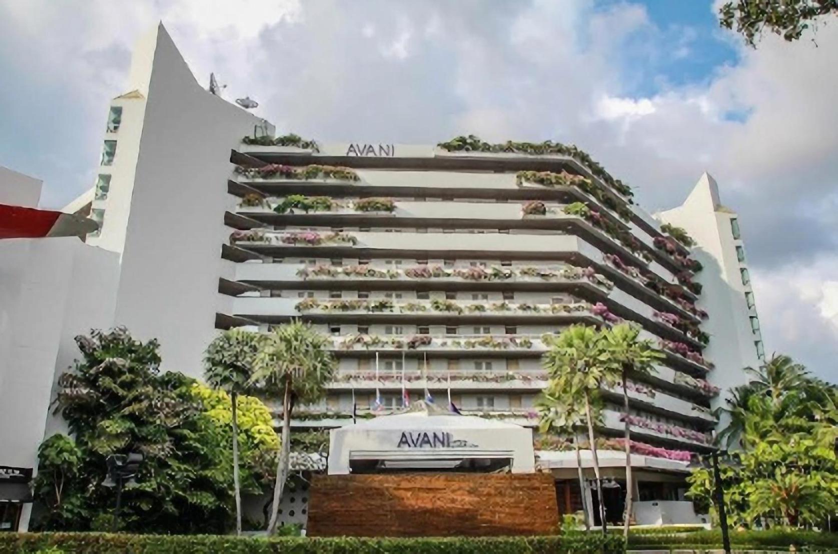 The Base Long Balcony King-bed With Infinity Pool & Free Netflix อพาร์ทเม้น Pattaya